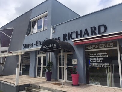 Stores Richard Fils, Magasin de Stores et Rideaux à Rosbruck
