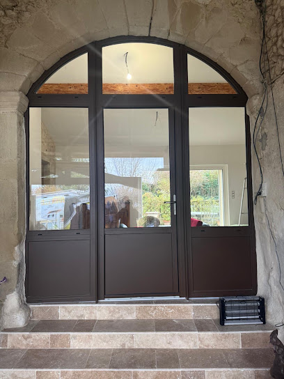 Taravello Tournon-Sur-Rhône, Magasin De Stores Et Rideaux à Tournon-sur-Rhône